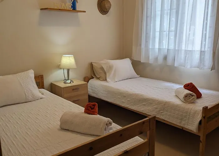 Servic * 弗里希利亚纳